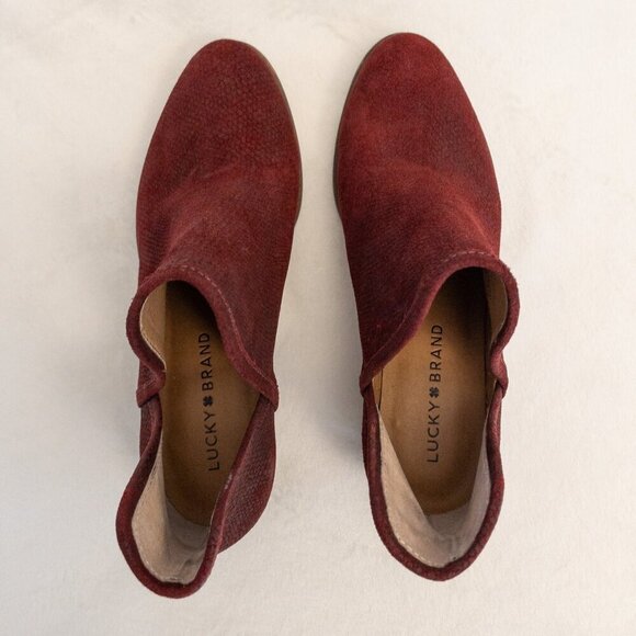 Lucky Brand Red Suede Ankle Booties – Size 6.5M Low Heel Western V-Cut - Picture 5 of 7
